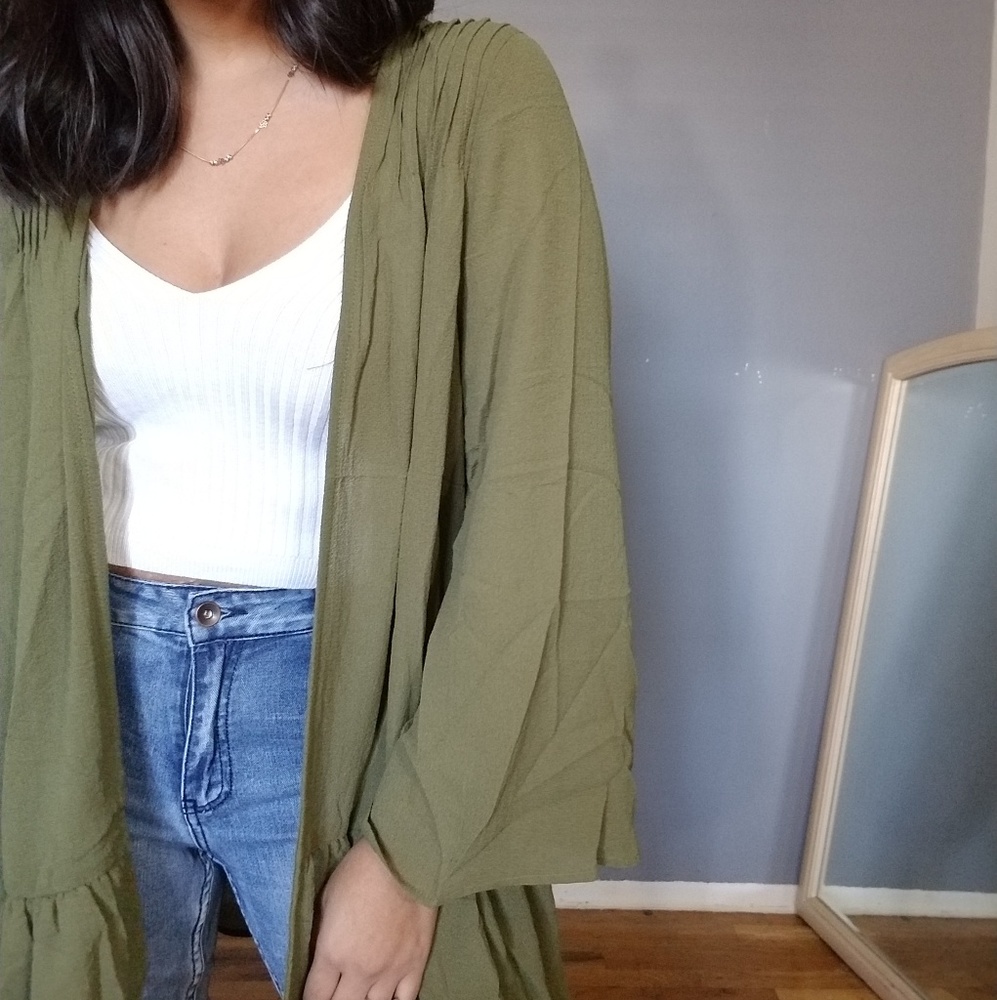 GOOD TO BE OLIVE GREEN RUFFLE CARDIGAN - Picture 5 of 6